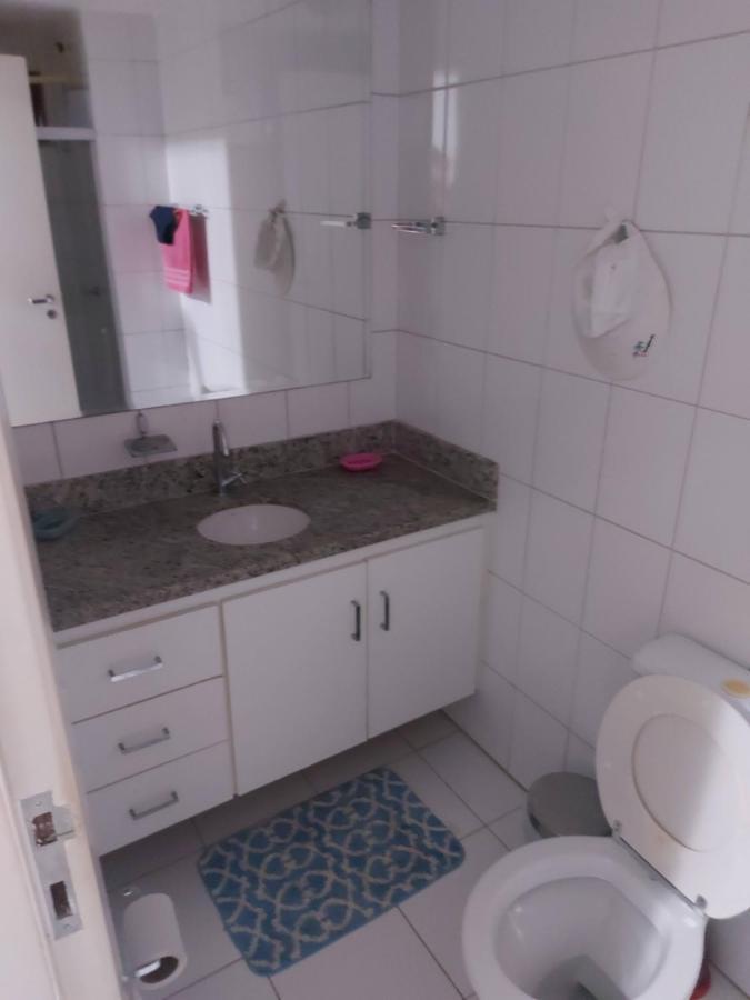Apartamento Em Guarajuba 200M Da Praia Camaçari Εξωτερικό φωτογραφία