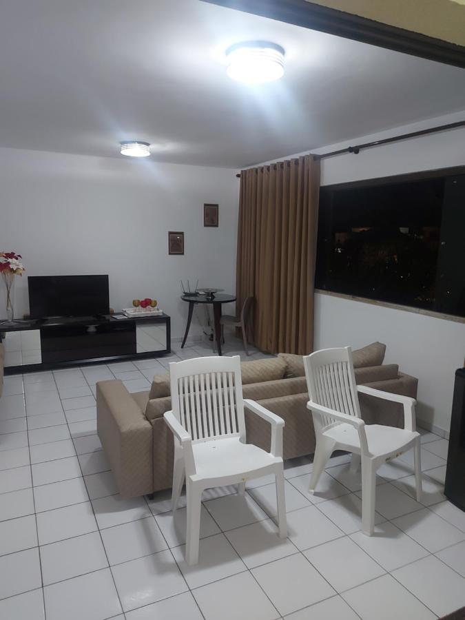 Apartamento Em Guarajuba 200M Da Praia Camaçari Εξωτερικό φωτογραφία